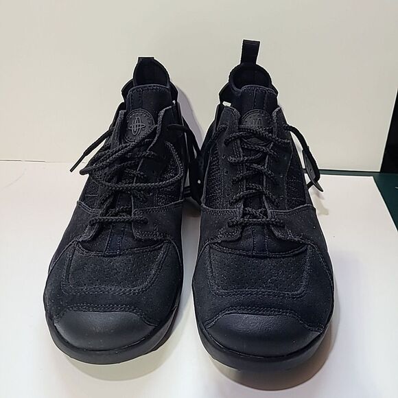 Nike Air Huarache Triple Black Men's Size 9.5 2020, 318429-003 - Picture 3 of 7
